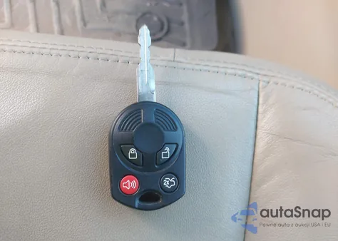 2010 Ford Escape Limited z USA, uszkodzony, nr VIN 1FMCU9EG6AKC60870